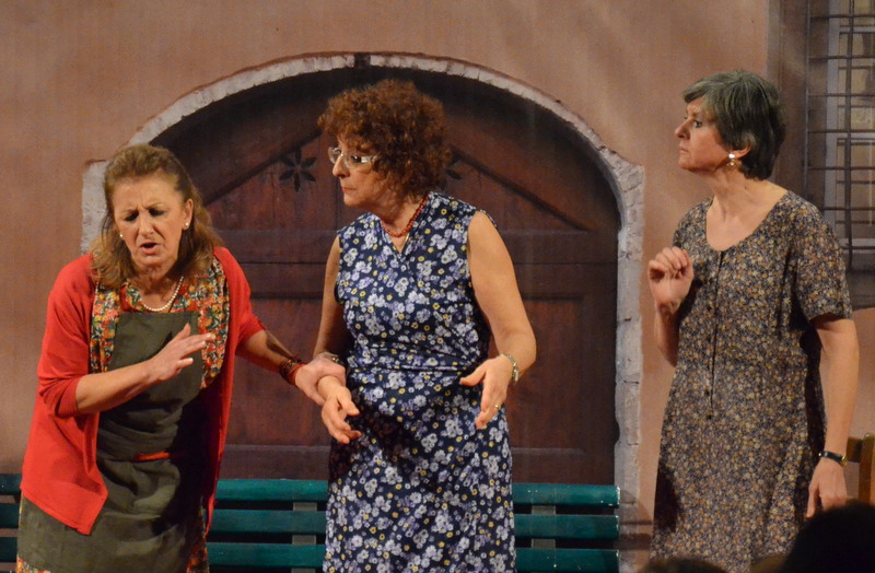 commedia-compagnia-del-polvarone.JPG