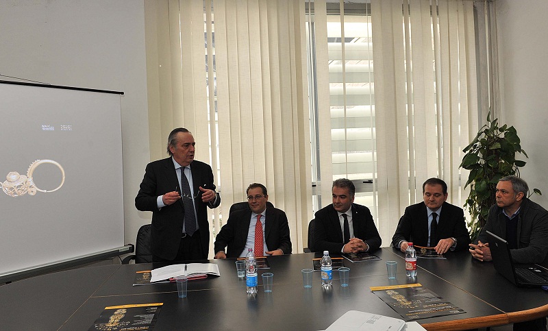 mostra-cortona-conferenza.jpg